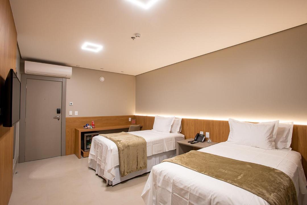 Amazon Aeroporto Hotel Cuiabá Kültér fotó